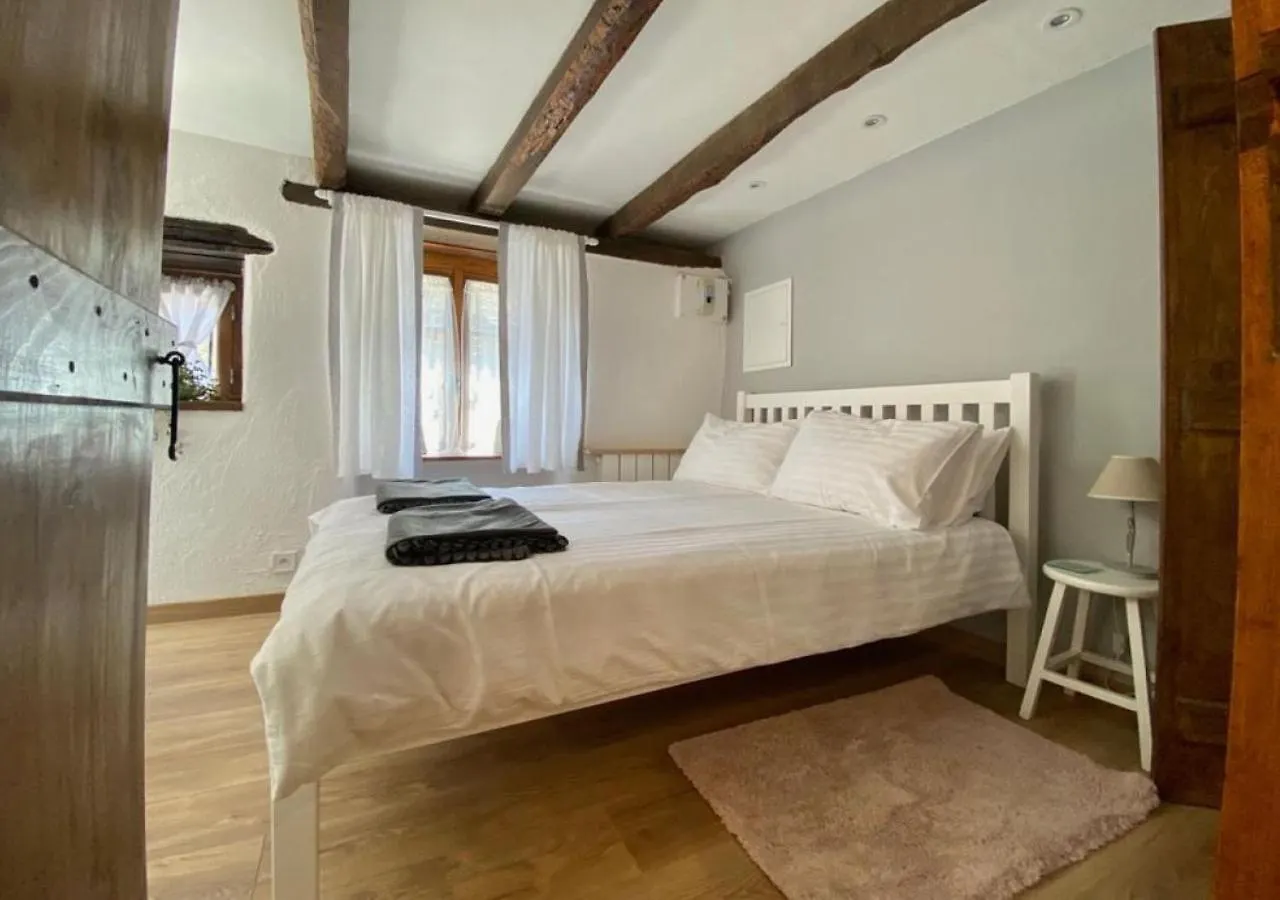 Najac - Mon Petit Gite Located In One Of The Most Beautiful Villages In France Francia